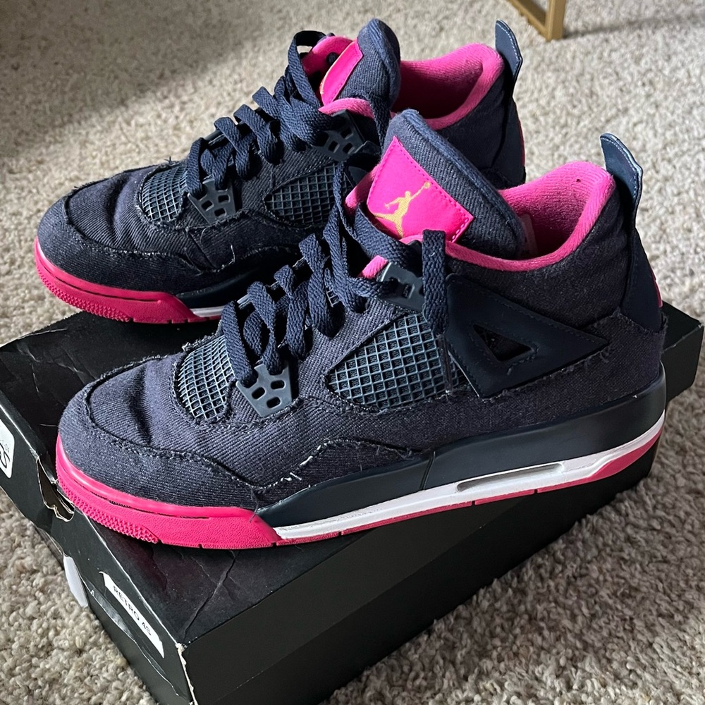 Air Jordan 4 Retro GG | Denim and Pink | Size 7Y | EU Size 40